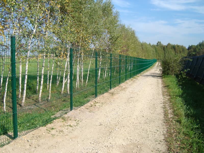 Сетчатый забор DoorHan в Нижнем Тагиле с установкой