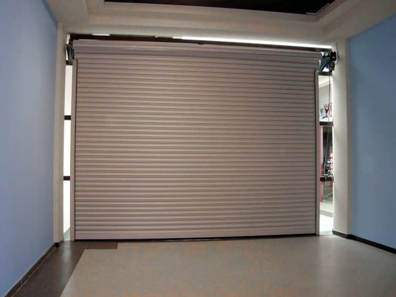 Роллетные ворота DoorHan в Нижнем Тагиле с установкой